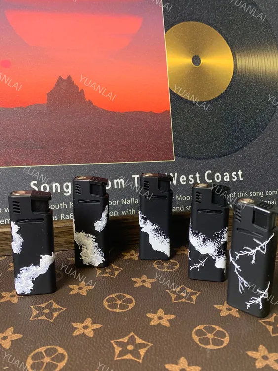 手作海浪防风黑色磨砂蓝火焰小众设计女生款打火机送男友礼物