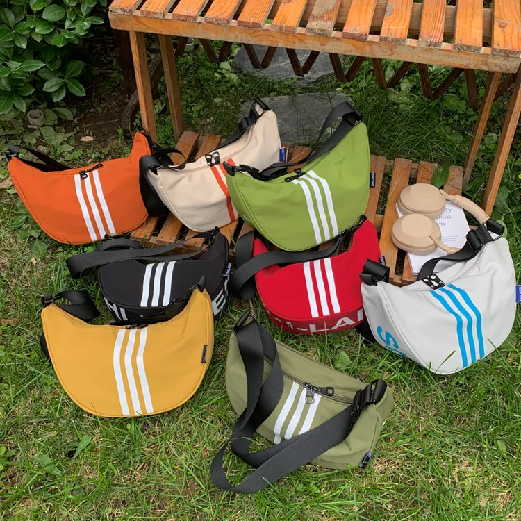 经典印花条纹饺子包新配色防水轻便单肩斜挎包日韩ins休闲月牙包