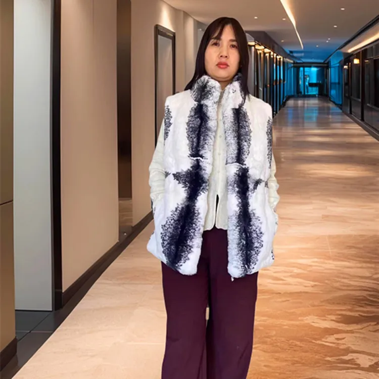 獭兔毛秋冬外套青紫兰龙猫色大衣短款女装休闲背心经典款皮衣马甲