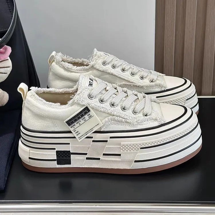 春季板鞋小众休闲厚底松糕鞋百搭2025乞丐帆布鞋春秋季厚底女黑色