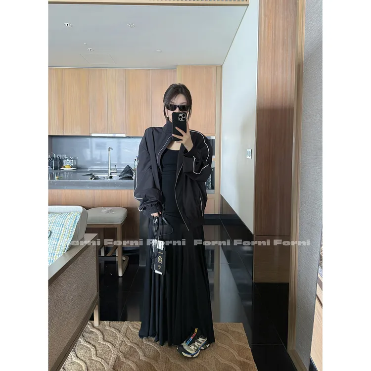 FORNI 摆脱路人感 Athflow风户外运动明线撞色宽松外套