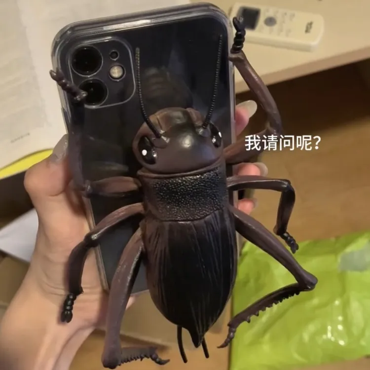 蟑螂手机壳恶霸立体仿真动物模型diy材料自制苹果13保护套iphone1