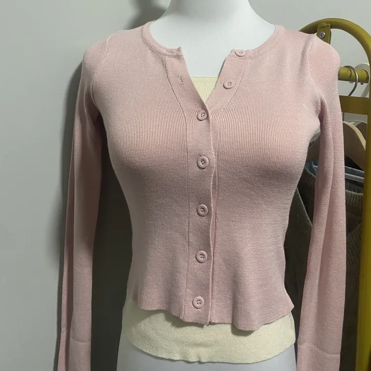 秋冬款毛衣修身少女时尚