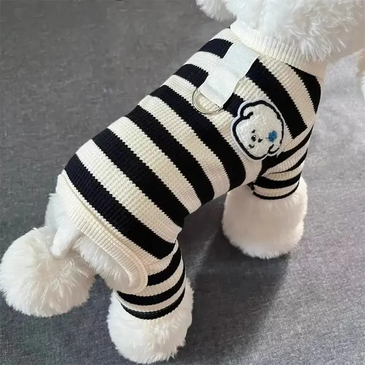 狗狗条纹衣服秋冬保暖可牵引四脚家居服泰迪博美比熊外穿休闲衣服