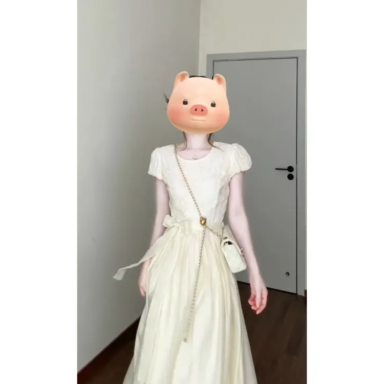 MARIE.COCO法式温柔茶系泡泡袖连衣裙女小香风蝴蝶结收腰气质长裙