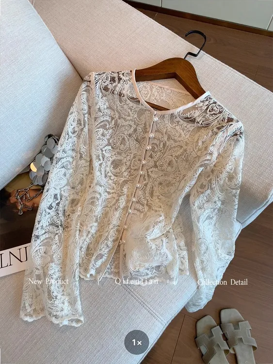 法式重工镂空蕾丝钉珠长袖衬衫女秋季新款设计感高级气质显瘦上衣