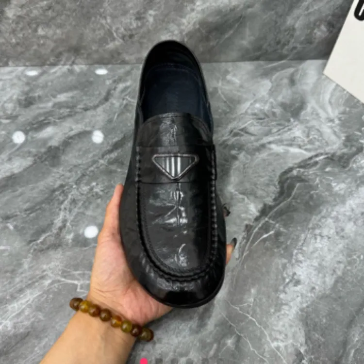 纯皮时尚休闲豆豆鞋男鞋男款