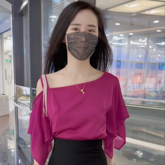 女感设计衬衫露肩时尚夏季薄感肩小众恤雪款纺气质高级一字t上衣