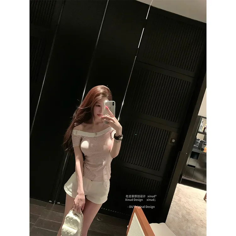 杜总家 素人美女感*条纹T*原创女团感可一字肩简约百搭舒适短袖女