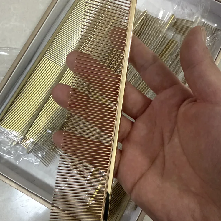 【赛级排梳】宠物用品宠物排梳微瑕疵金色504处理轻瑕疵不退换处理