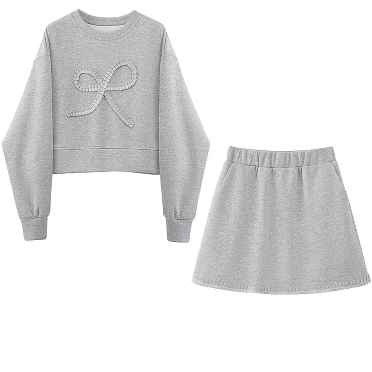 丝柏舍2025春装新款女装圆领上衣搭短裙两件套时尚套装S43X9770N