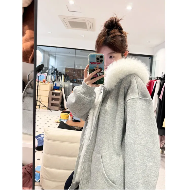 晶咕【陷入暖绒！】内里长毛宽松连帽带毛领卫衣外套