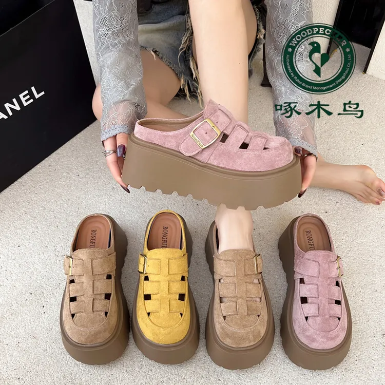 啄木鸟镂空透气包头半拖女外穿2025年新款复古厚底增高懒人勃肯鞋