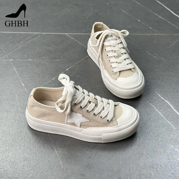 2025新款夏季舒适平底星星帆布鞋女透气百搭休闲舒适板鞋浅口单鞋