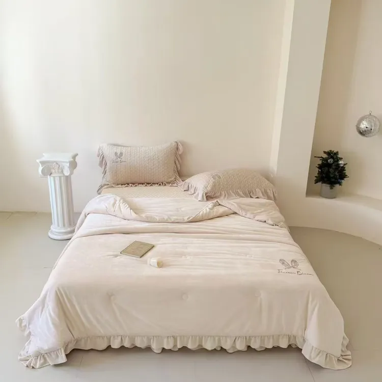 春野兔床盖三件套+春秋被公主风