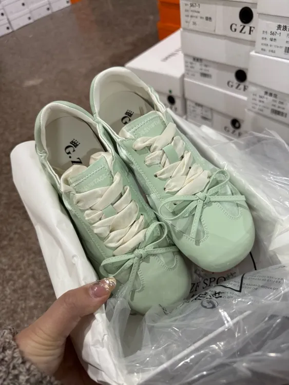 君君德训鞋跟高2厘米567-1