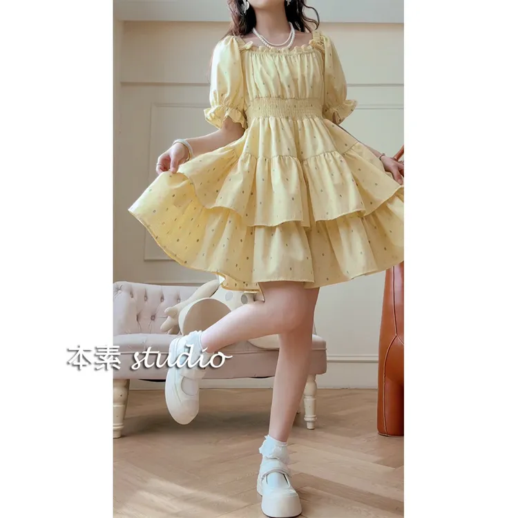 夏天的风MNY2549波点格纹腰部松紧蝴蝶结木耳边方领短袖连衣裙