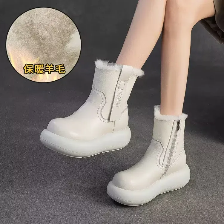 厚底轻便雪地靴羊皮毛一体加绒加厚保暖妈妈棉鞋女冬防滑短靴棉靴