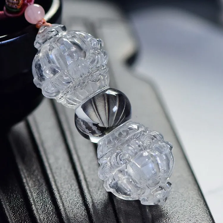 天然白水晶金刚杵九股法器吊坠