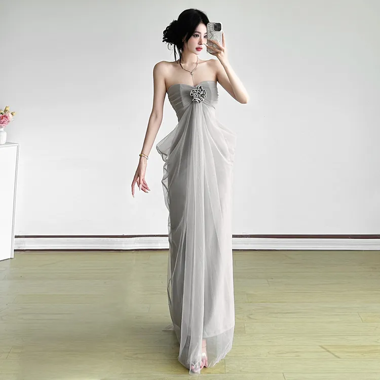 Malou清冷雾霾灰网纱显瘦性感抹胸裙女度假约会女神长裙K25D65101