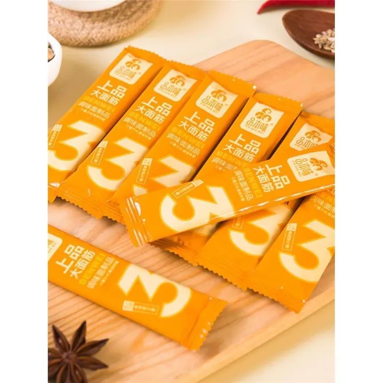 舌溜溜大面筋辣条小包装经典香辣调味面制品筋道小零食专营店上品