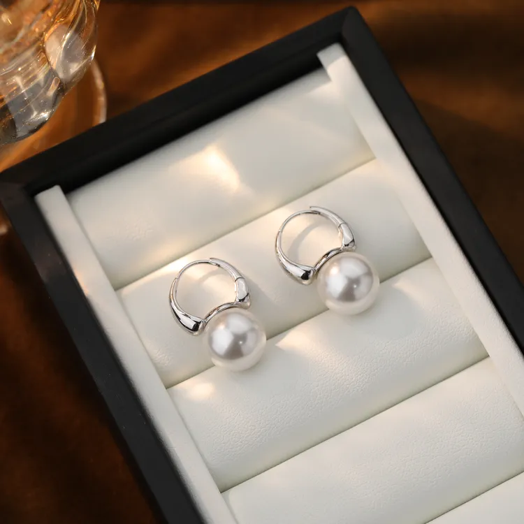 珠珠法式提篮耳扣耳坠2025新款百搭高级感养耳洞耳饰