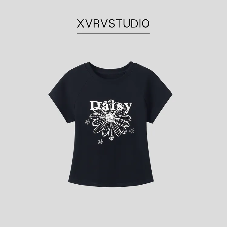  XVRV夏季新款2025圆领运动印花T恤女透气简约休闲显瘦百搭短袖