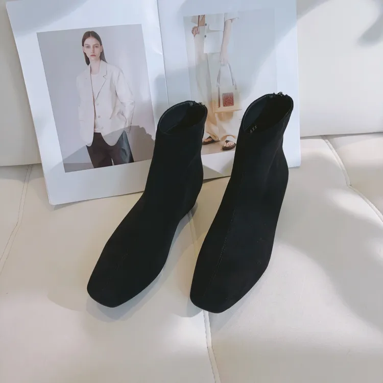 豆豆6 秋季英伦复古绒面内增高4cm中筒靴-DQ206-1