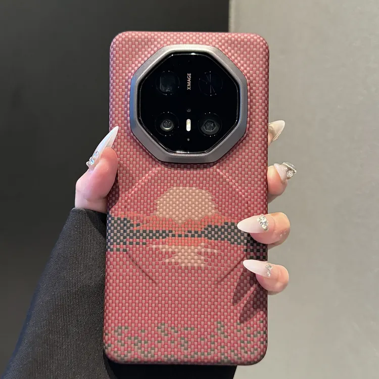 适用华为mate80RS非凡大师手机壳磁吸充电超薄防摔保护套凯夫拉纹