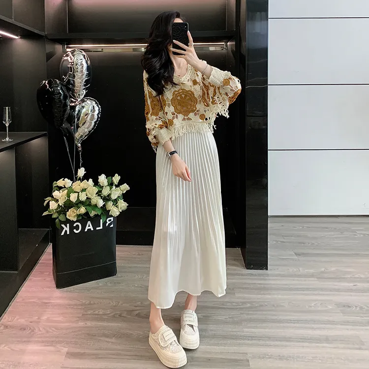 A字裙高腰长袖百褶裙气质春季休闲风半身裙设计感时尚裙子