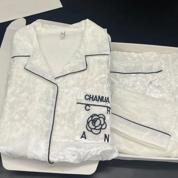 春秋冬季网红金丝绒睡衣山茶花轻奢女高级感金钻绒舒适家居服套装