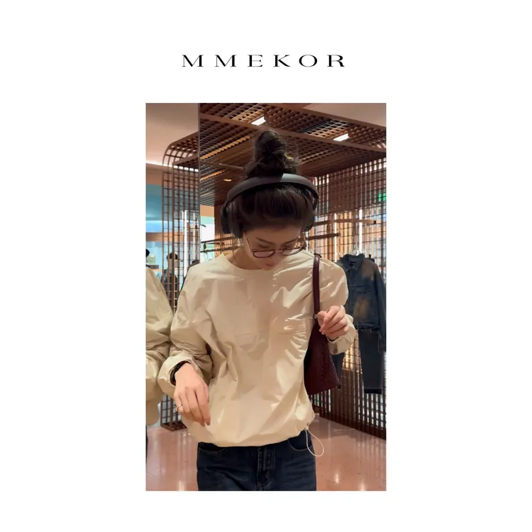 MMEKOR“富士见”卫衣 2025新款高智淡人风时髦上衣 89082