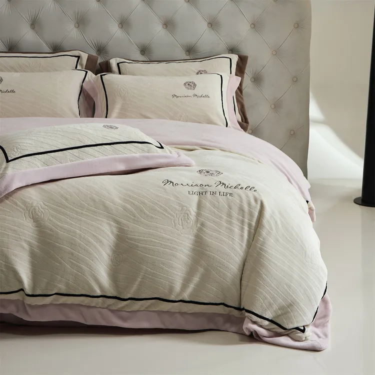 2025新款雕花绒牛奶绒刺绣四件套加厚纯色绣花绒三件套-山茶花语