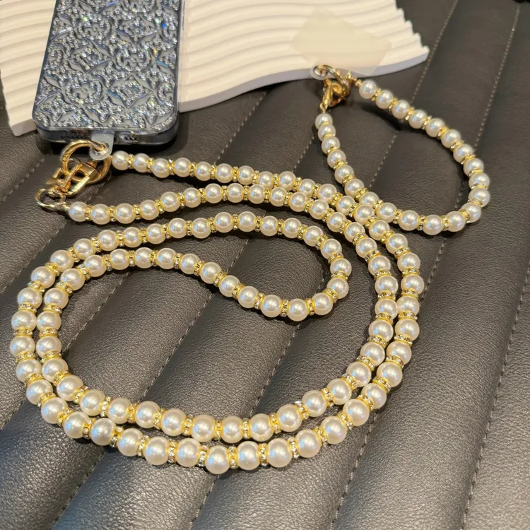 防丢斜挎短款手机链手腕手提水钻挂绳小香风肩背装饰品树脂手工多