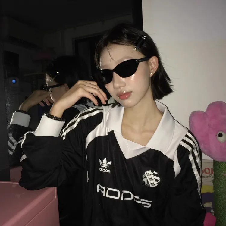 404的店三角猫眼凹造型时髦墨镜穿搭防紫外线Y2K太阳眼镜男女潮流