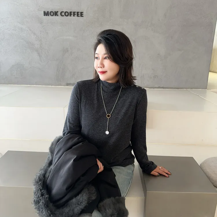 微胖女装【半暖高领】秋冬绒衫加厚加绒五金单边扣立领打底20853