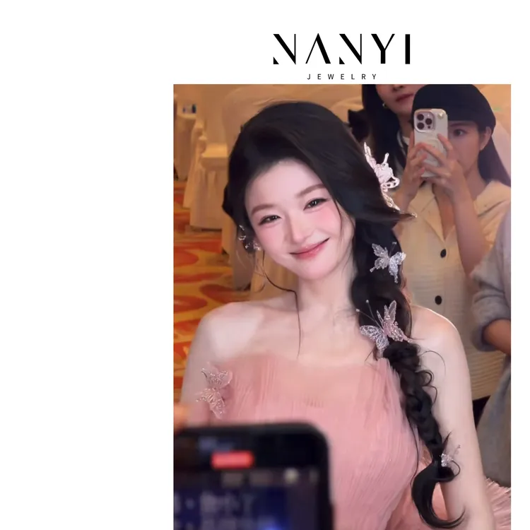 小南一｜柔雾粉 晨袍公主蝴蝶六件套