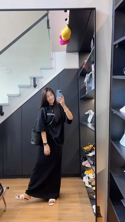 YANGZI 家 字母短袖