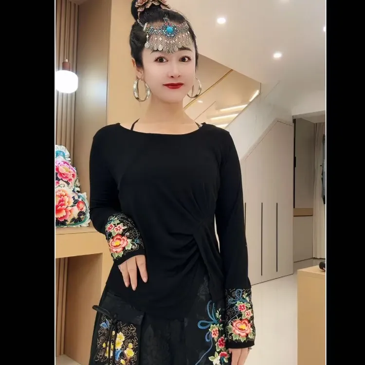 长袖纯色女百搭刺绣植物花卉上衣打底唐汉布依新款Y