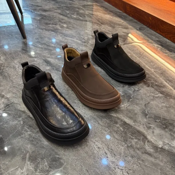 冬季新款加绒透气牛皮休闲男鞋小一码拍