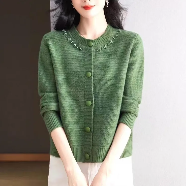 春秋新款圆领钉珠针织开衫女短款毛衣外套宽松高腰小个子针织小衫