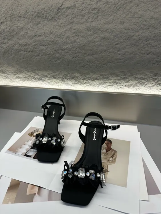 玛莎玛索278-10皮里水钻高跟凉鞋