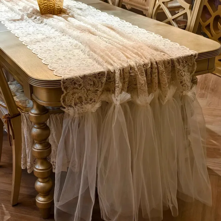 赫琳娜高端法式风桌布绣花亮片蕾丝氛围感桌旗床尾旗高级装饰盖巾
