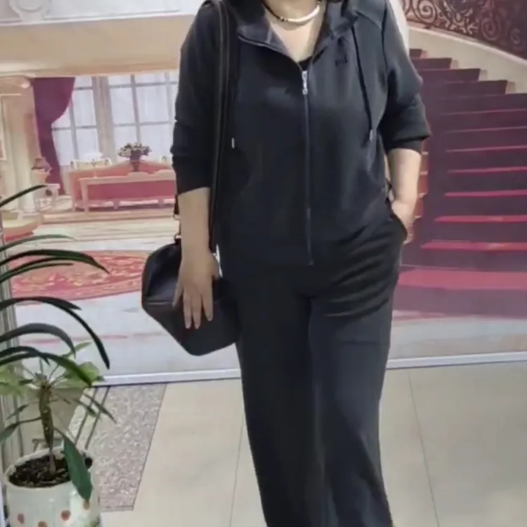 大码女装，上衣加裤子——17125号