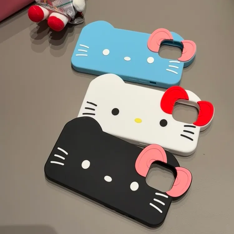 简约古早硅胶大脸kt猫适用iPhone16promax手机壳可爱15少女14防摔
