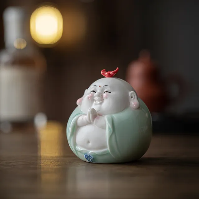 创意陶瓷大肚弥勒佛摆件可爱招财笑佛家居客厅办公桌面装饰工艺品