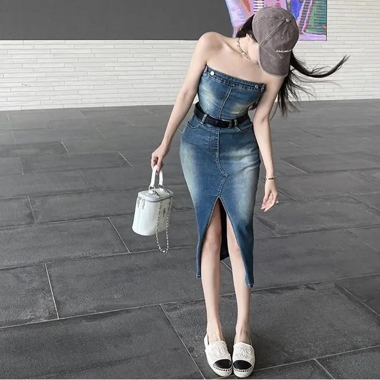 2026夏季新款韩版纯欲风抹胸牛仔连衣裙女复古显瘦高腰开衩包臀裙