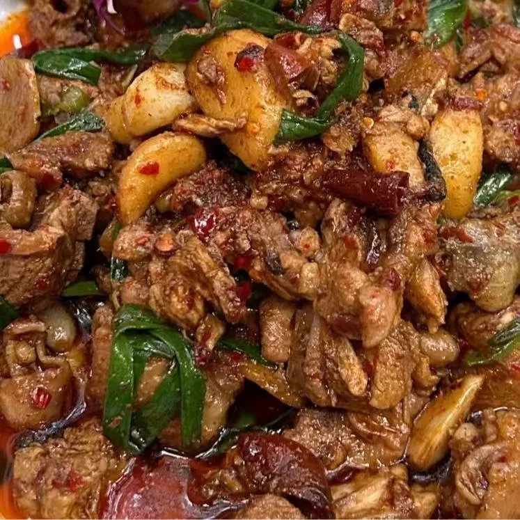 云南大理永平正宗黄焖鸡一只一炒新鲜现炒当天现发好（顺丰包邮）