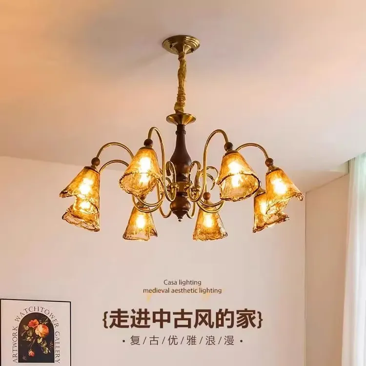法式中古客厅吊灯珀光新款美拉德复古实木主卧室餐厅大气玻璃灯具