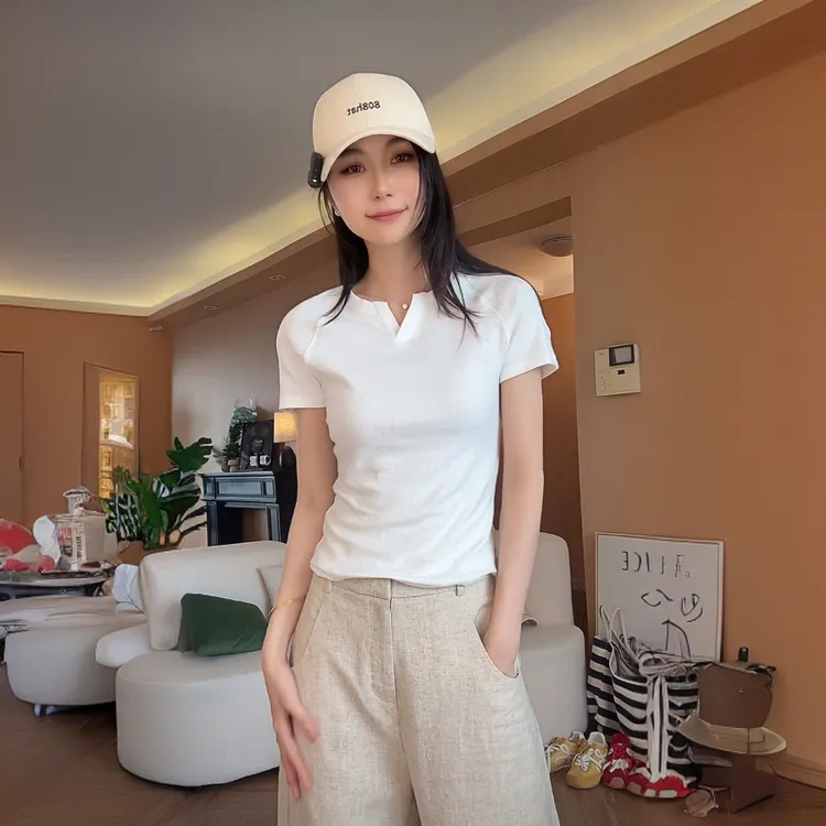 2025新款春夏竹节纹理棉感V领T恤女百搭运动透气纯色短袖